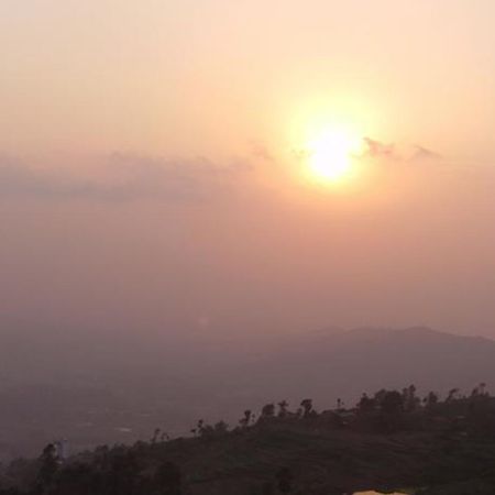 Ratnagiri Resort Bhatgoan Zewnętrze zdjęcie