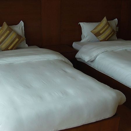 Ratnagiri Resort Bhatgoan Zewnętrze zdjęcie